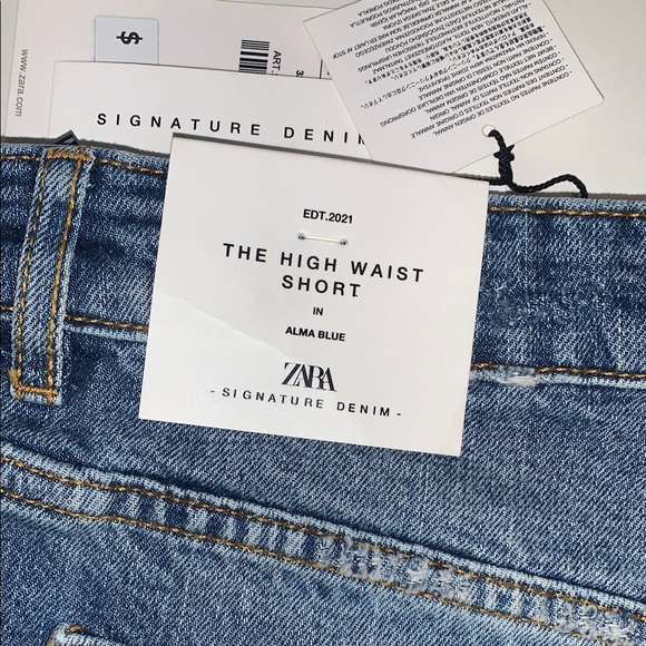 Zara Women's Blue Denim Shorts *Brand New* - Picture 3 of 4